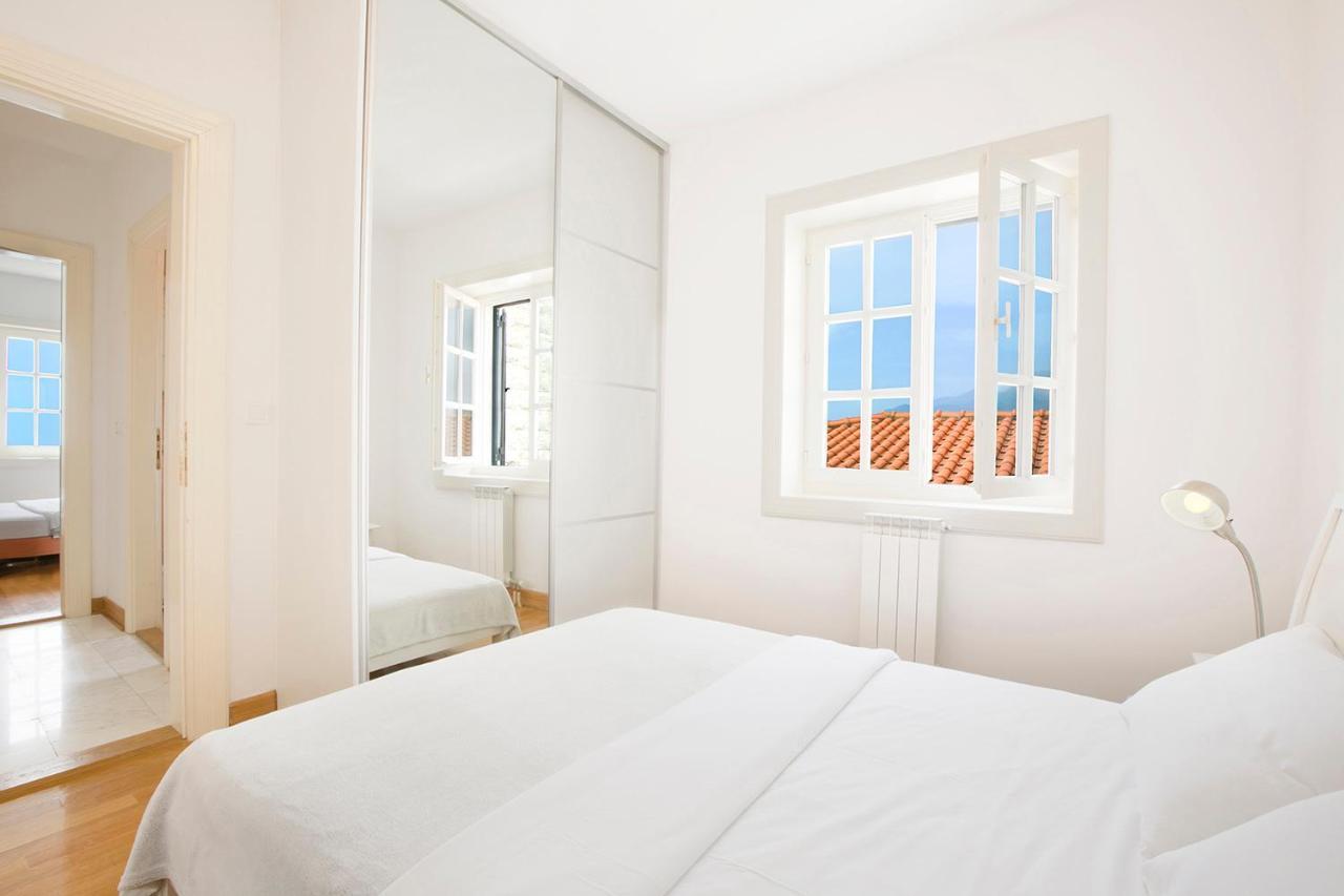 Sveti Stefan Beach Apartment บุดวา ภายนอก รูปภาพ